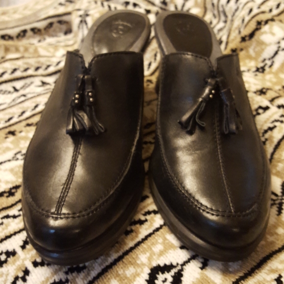 Women's Ariat black leather shoes size 6.5 - Picture 2 of 11